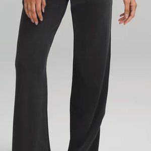 NWT Lululemon Softstreme High-Rise Pant Full Length BLACK